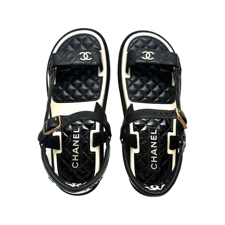 Chanel - 2022 Interlocking CC Logo Slingback Sandals Black