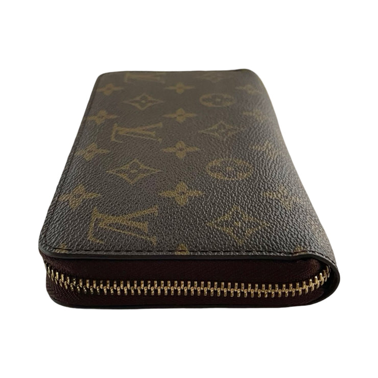 Louis Vuitton - Monogram Long Zippy Wallet