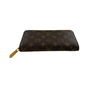 Louis Vuitton - Monogram Long Zippy Wallet