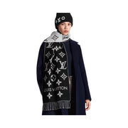 Louis Vuitton - LV Essential Scarf In Black NEW